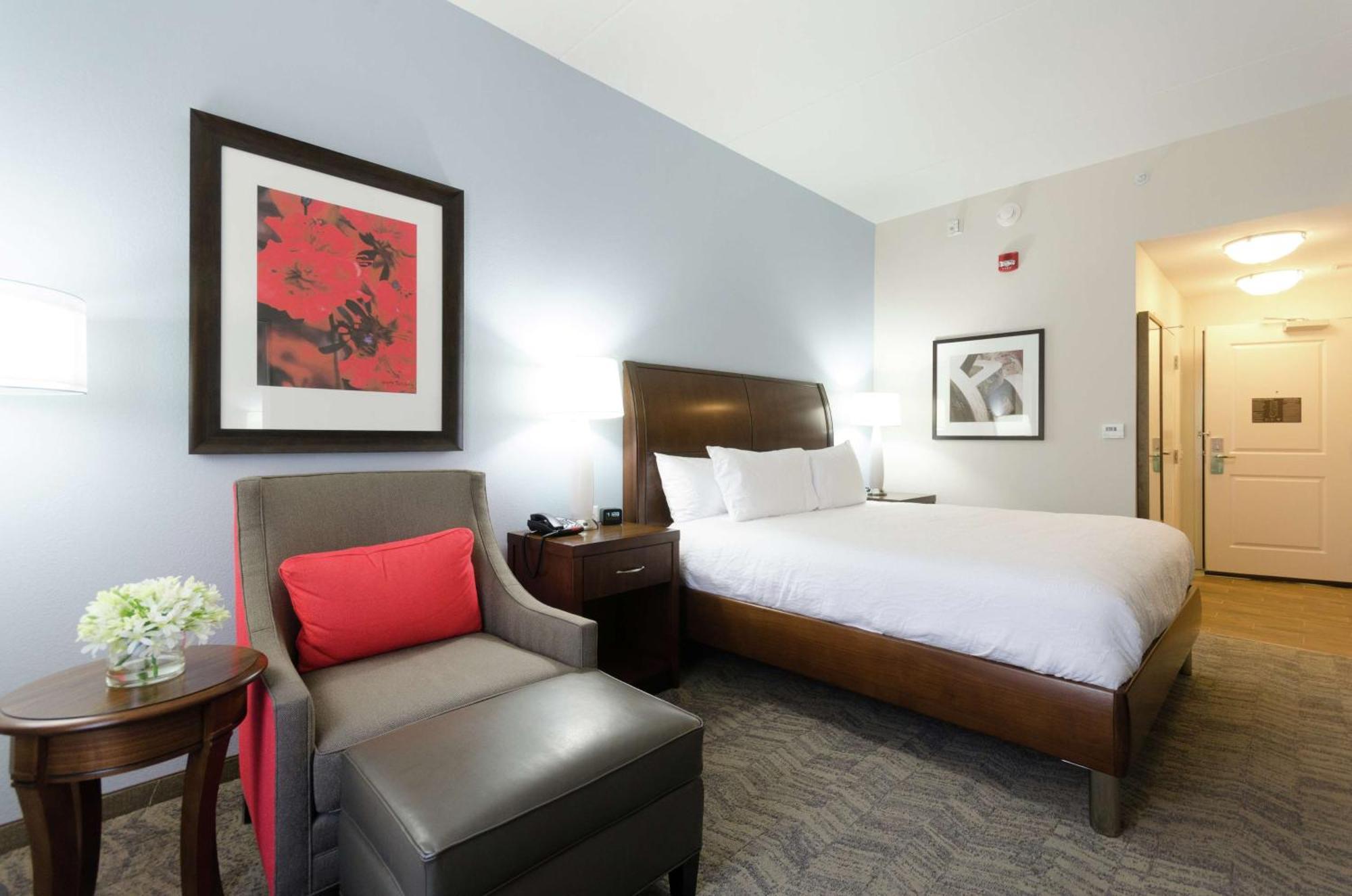 Hilton Garden Inn Hickory Exterior photo